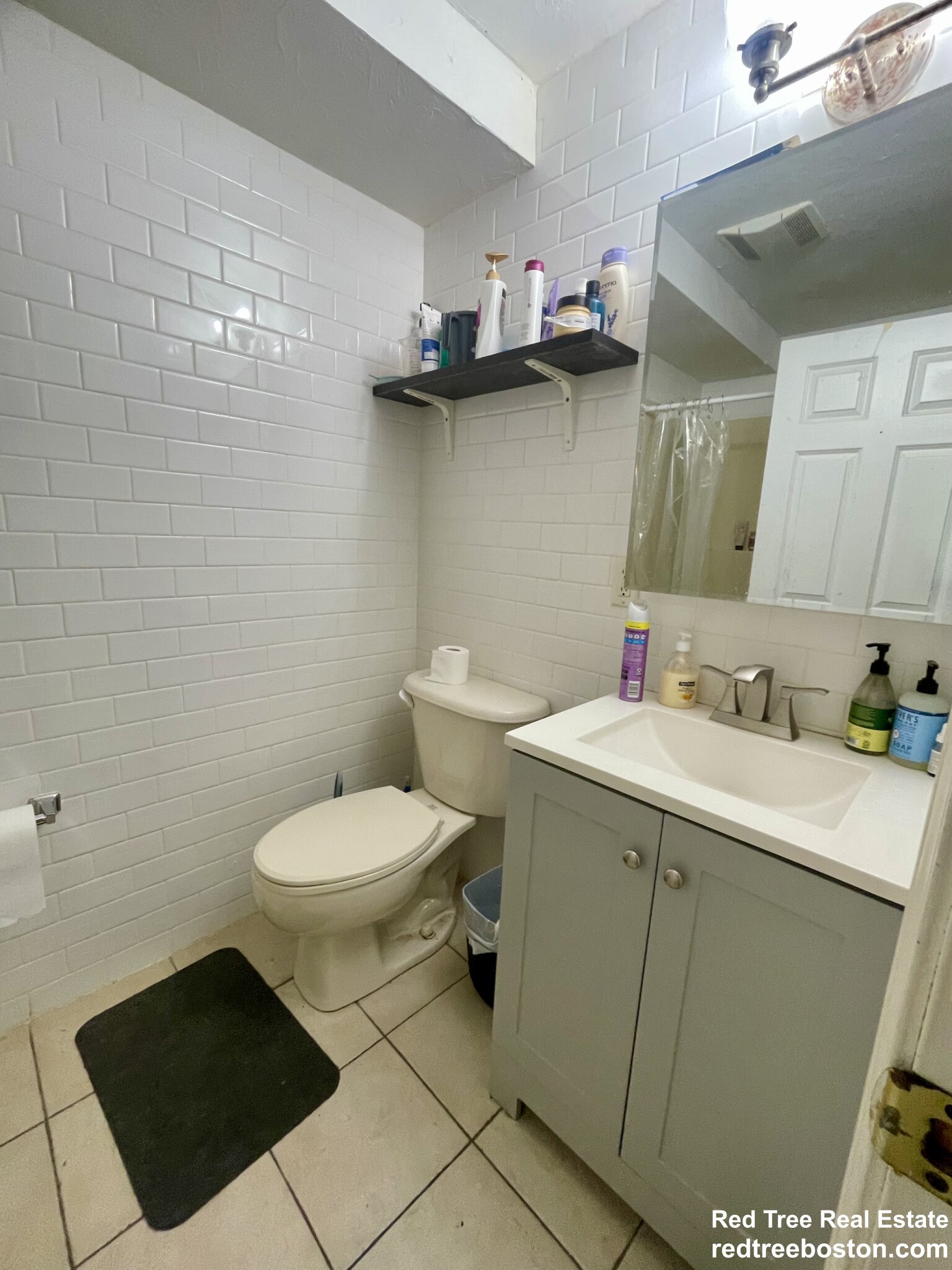 24 Lawn St, Mission Hill