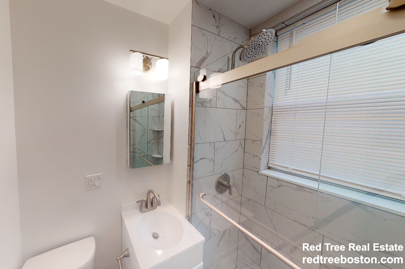 20 Queensberry St, Fenway