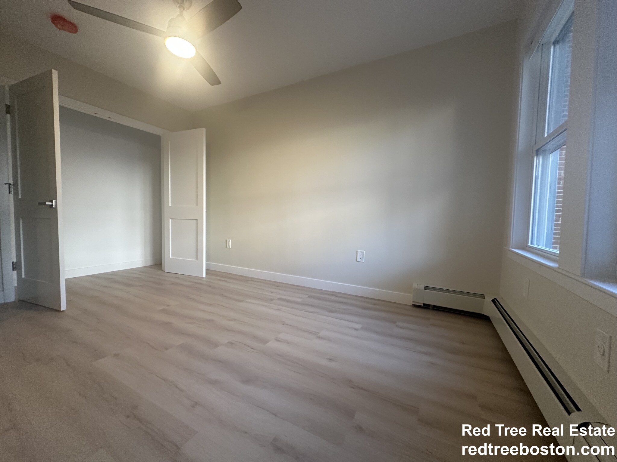 74 Ruthven St, Dorchester