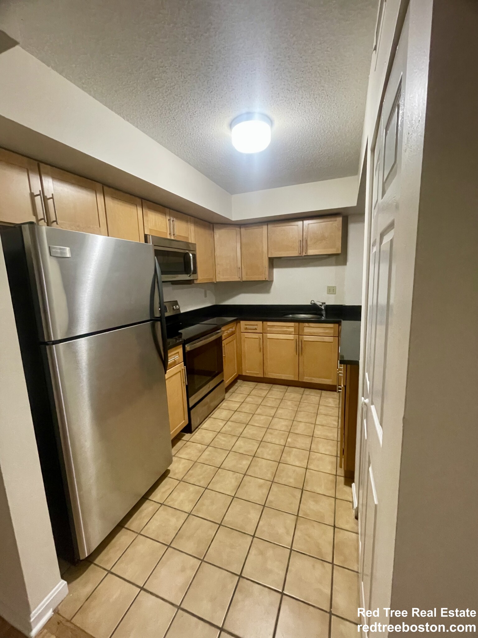 345 Franklin St, Riverside