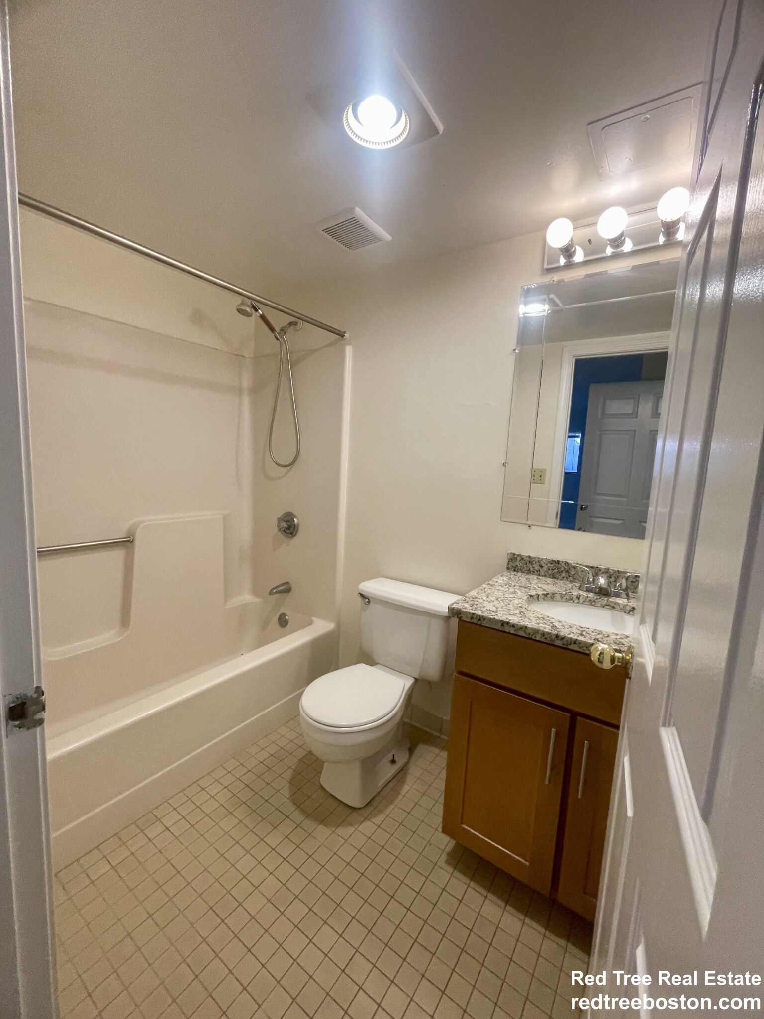 345 Franklin St, Riverside