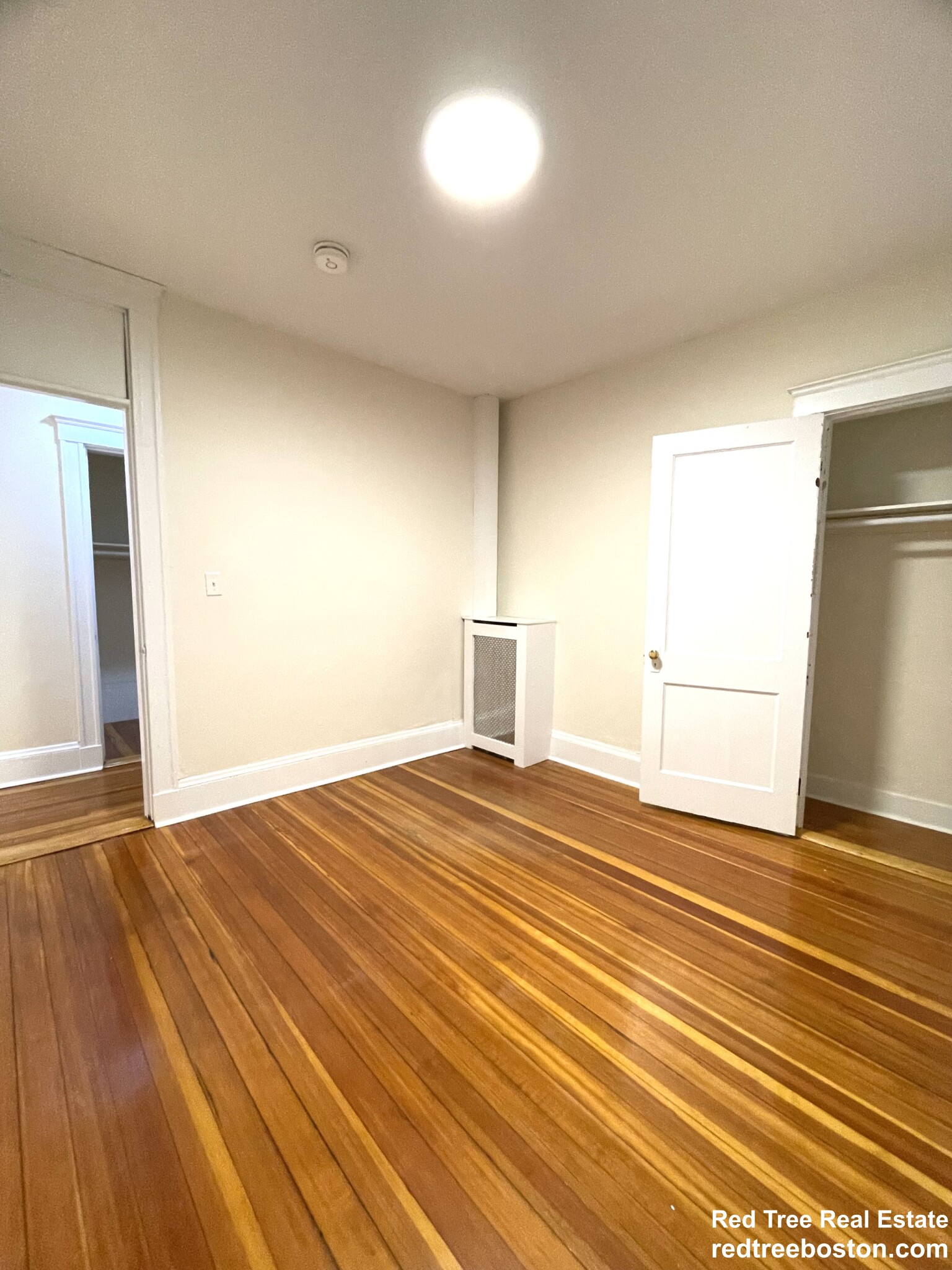 6 Barrows St, Allston