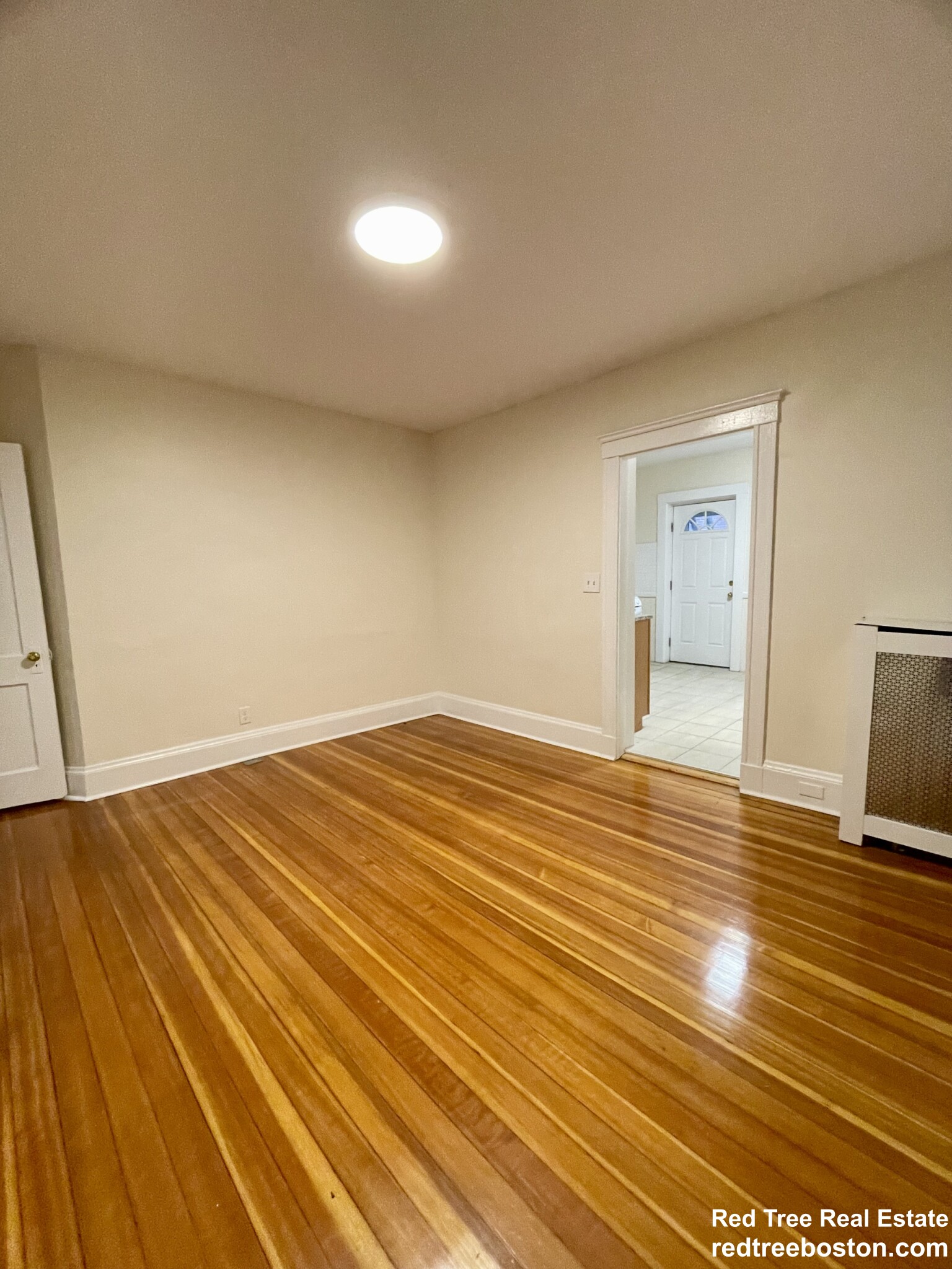 6 Barrows St, Allston