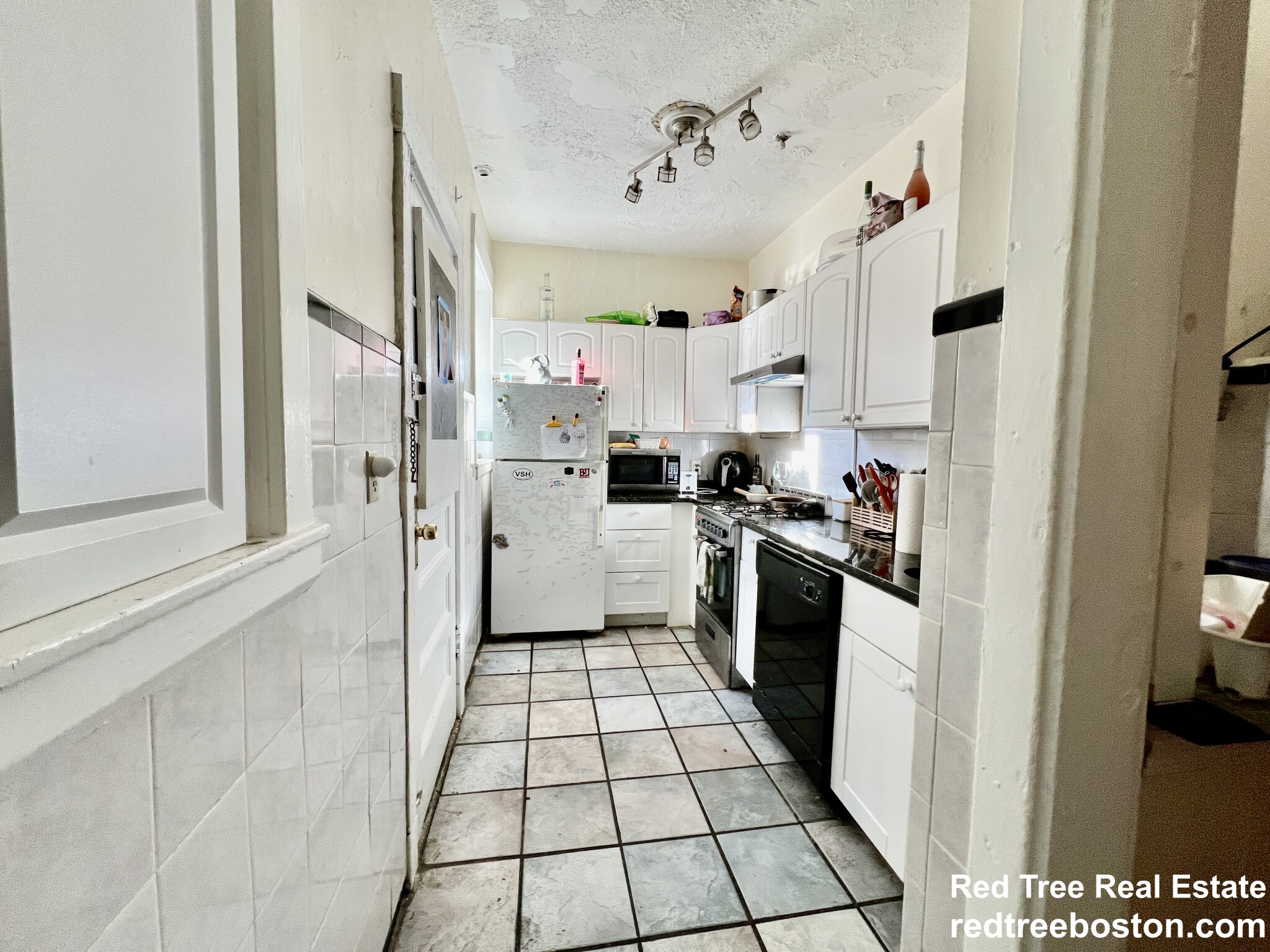 60 Egmont St, North Brookline