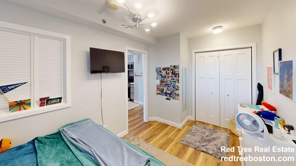 151 Tremont St, Downtown