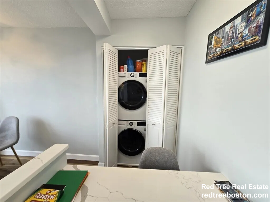 151 Tremont St, Downtown