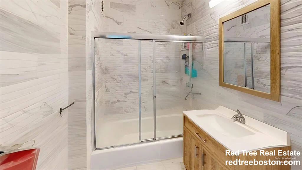 151 Tremont St, Downtown