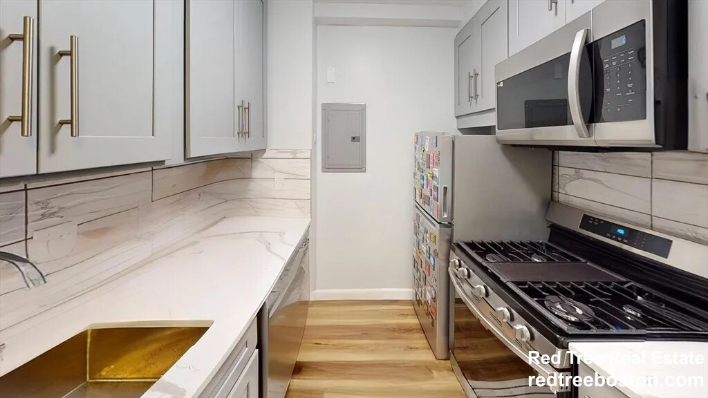 151 Tremont St, Downtown