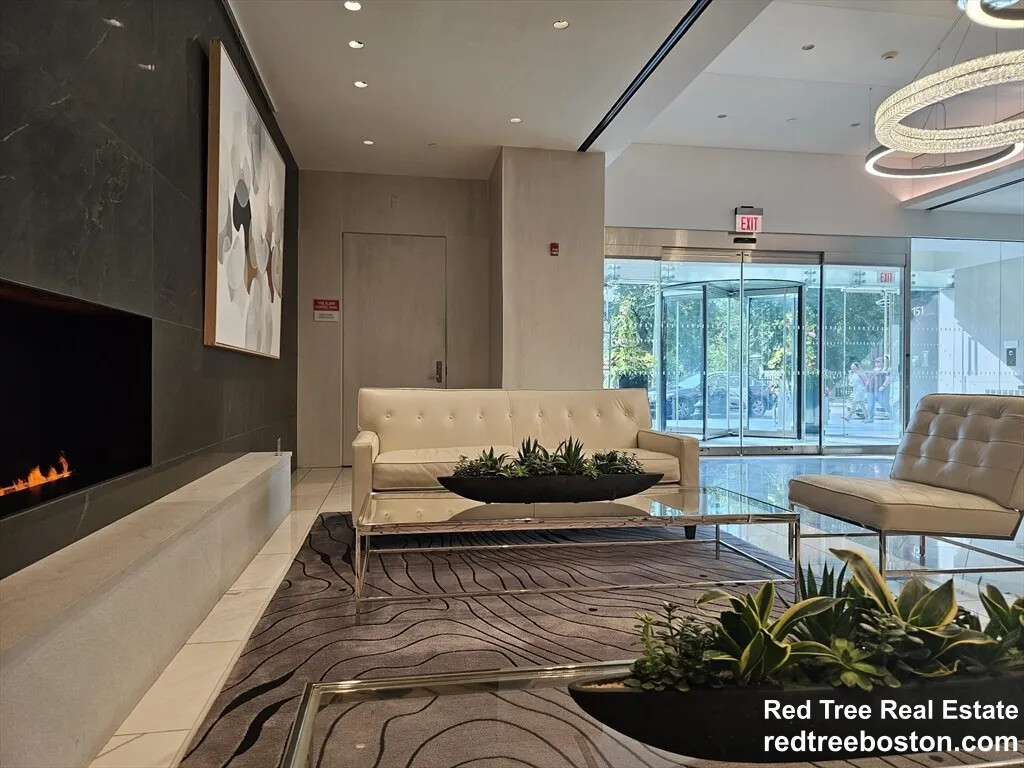 151 Tremont St, Downtown