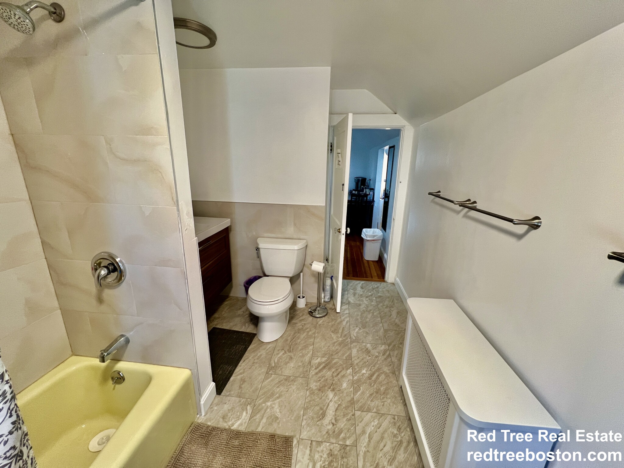 55 Woodcliff Rd, Newton Highlands