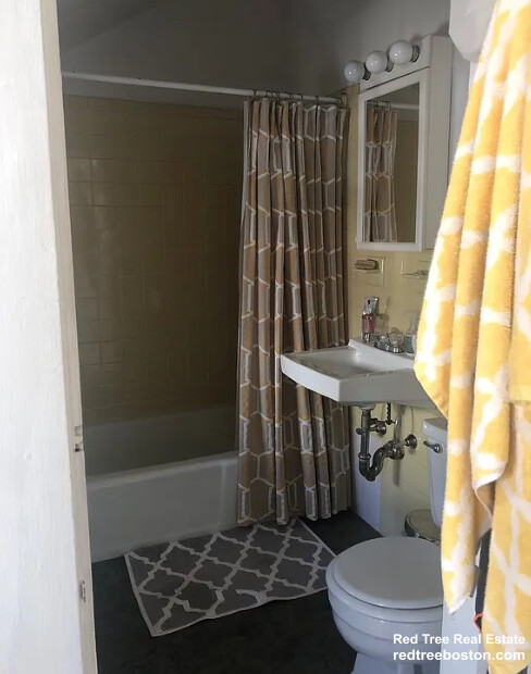 6 Cambridge Ter, Brighton