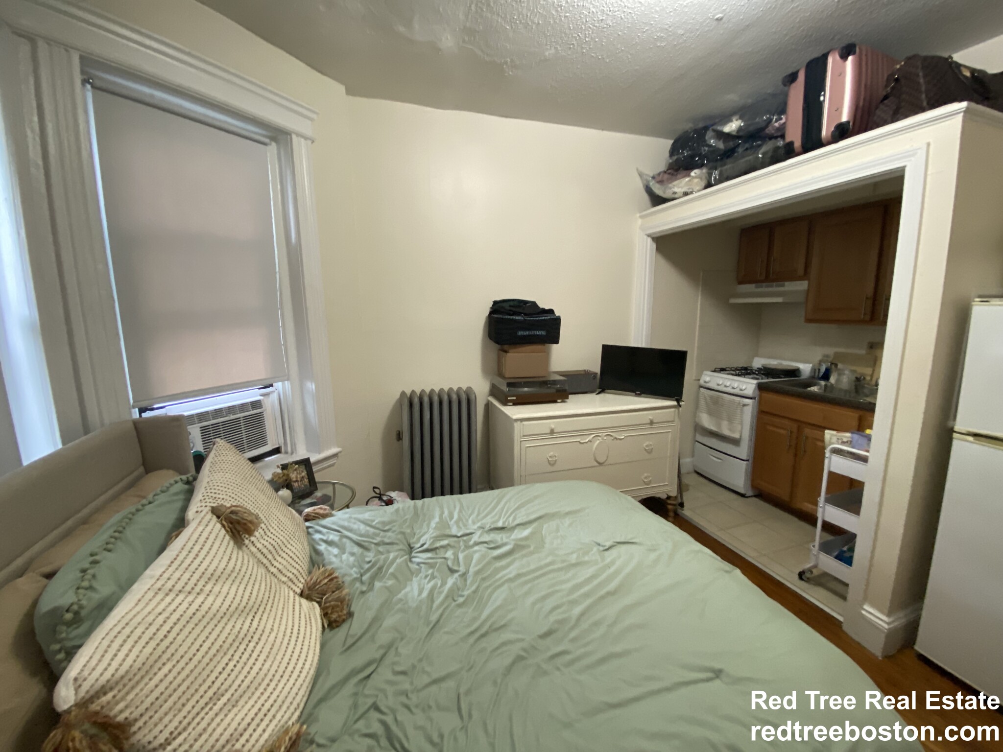 1156 Commonwealth Ave, Allston