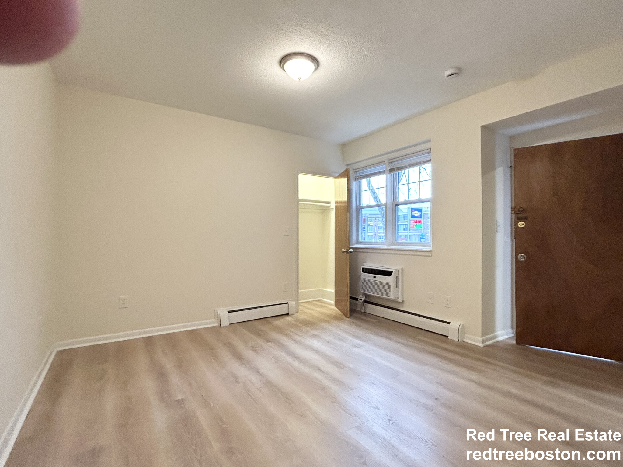 2018 Commonwealth Ave, Brighton