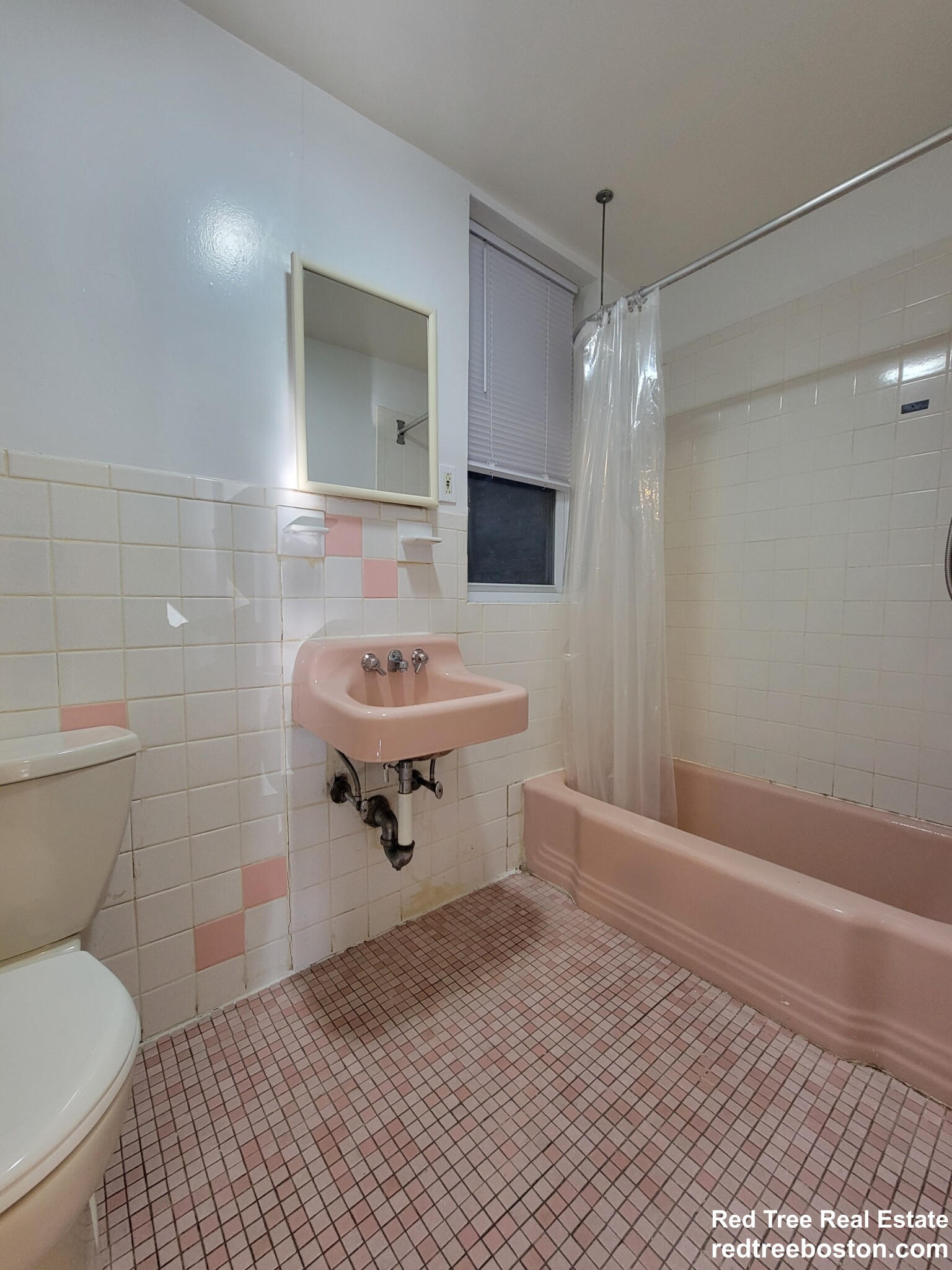 752 Huntington Ave, Mission Hill