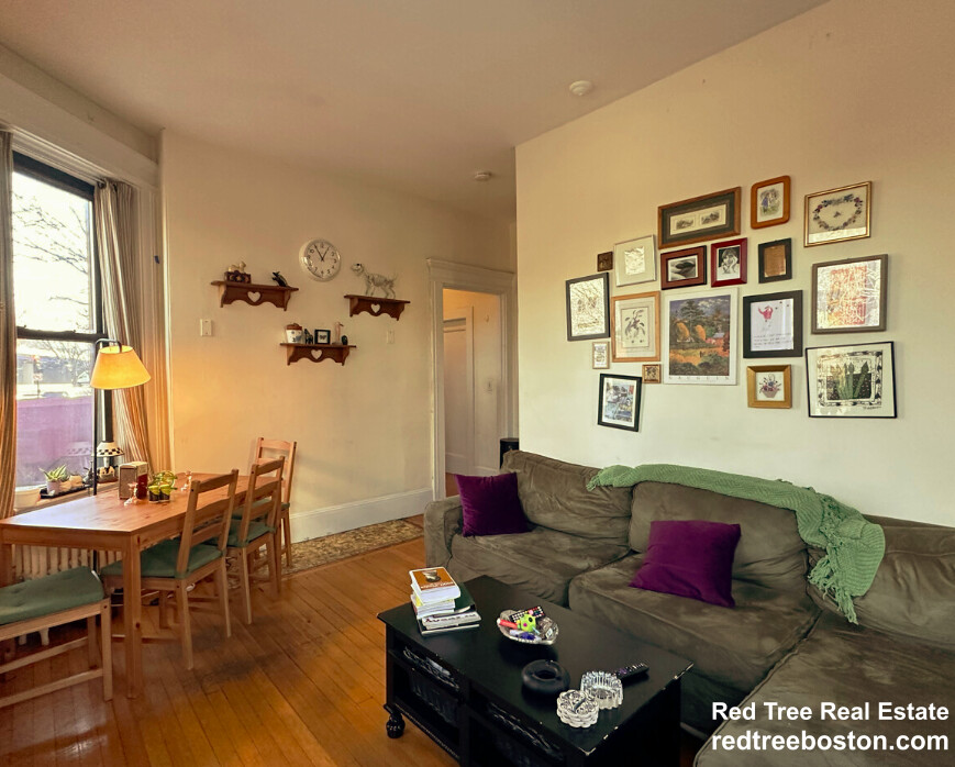 583 Beacon St, Back Bay