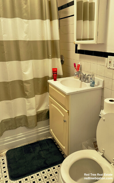 583 Beacon St, Back Bay