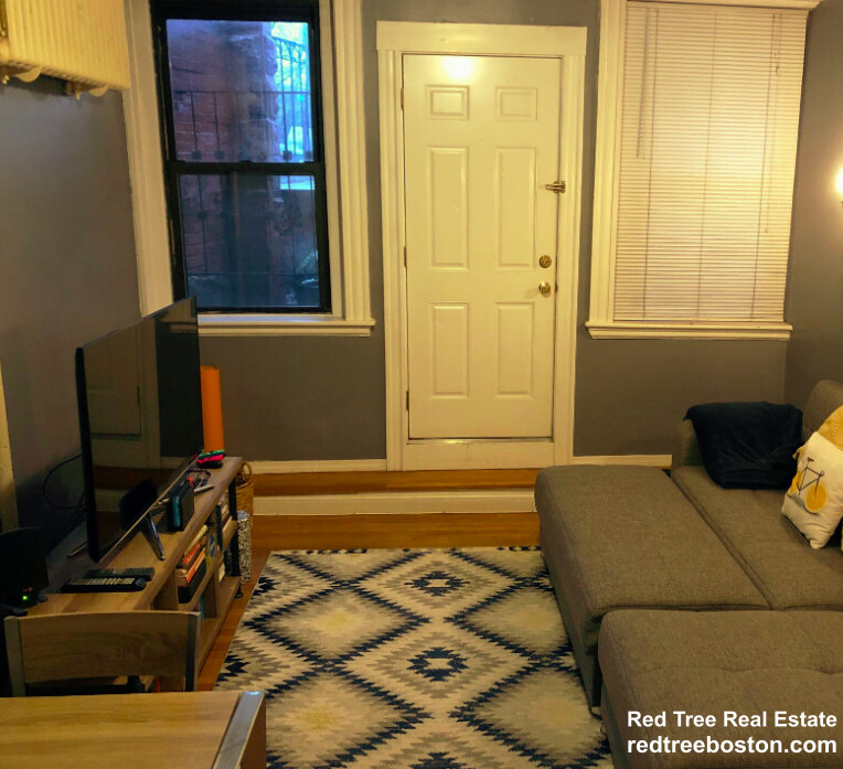 583 Beacon St, Back Bay