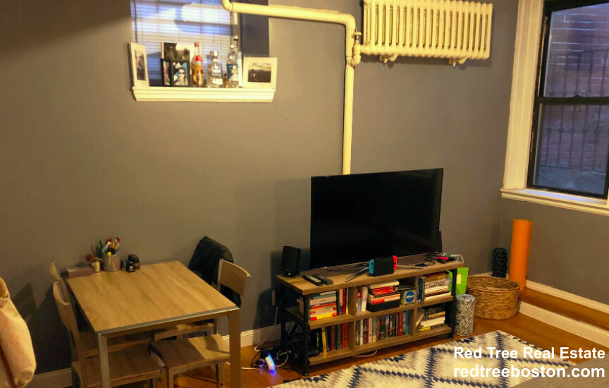 583 Beacon St, Back Bay