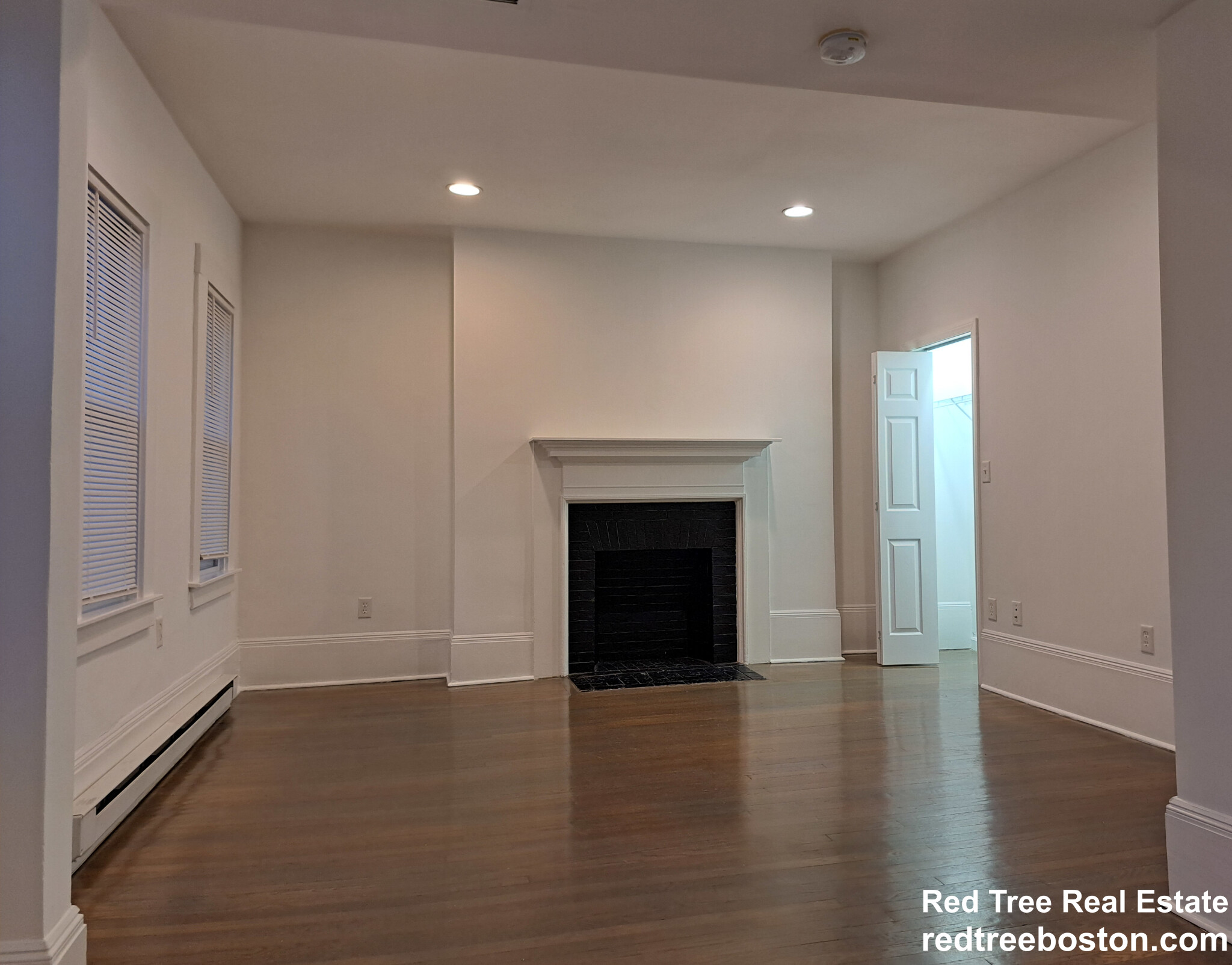 1404 Beacon St, Corey Hill