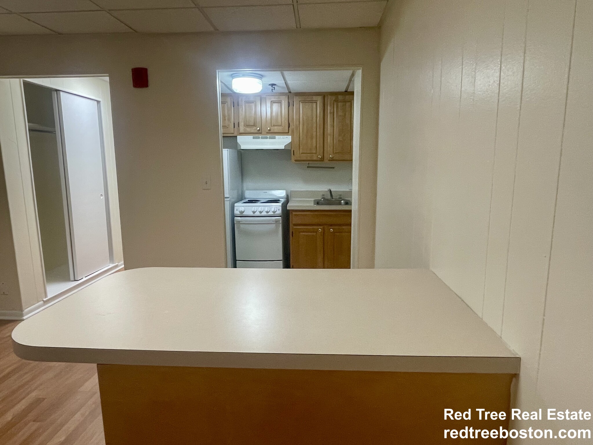 62 Boylston St, Midtown