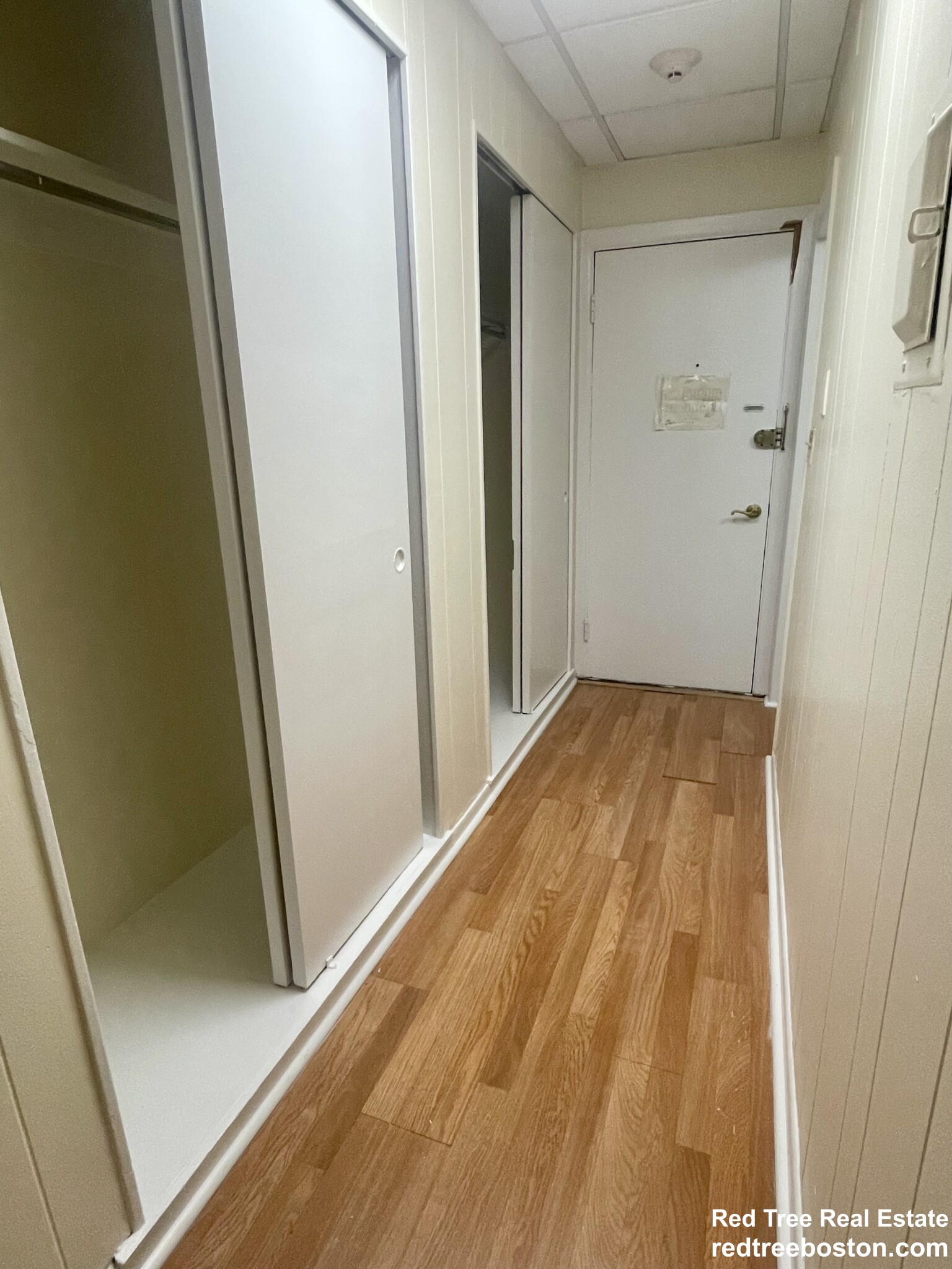 62 Boylston St, Midtown