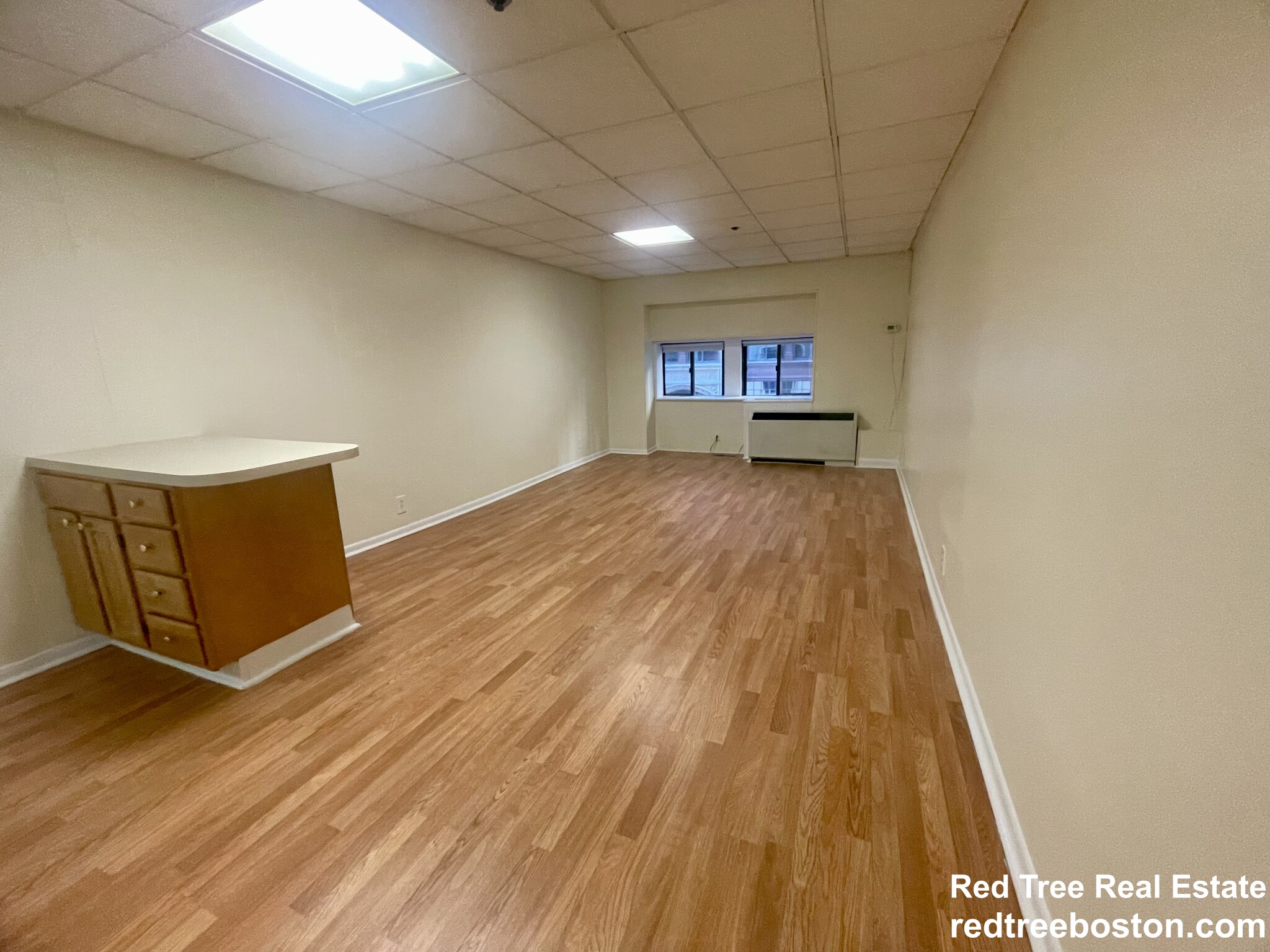 62 Boylston St, Midtown