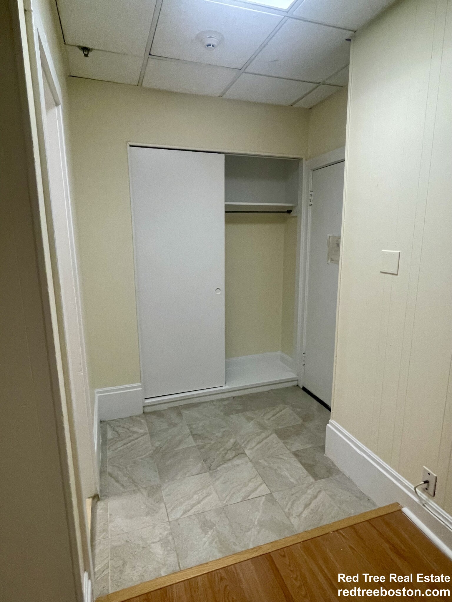 62 Boylston St, Midtown