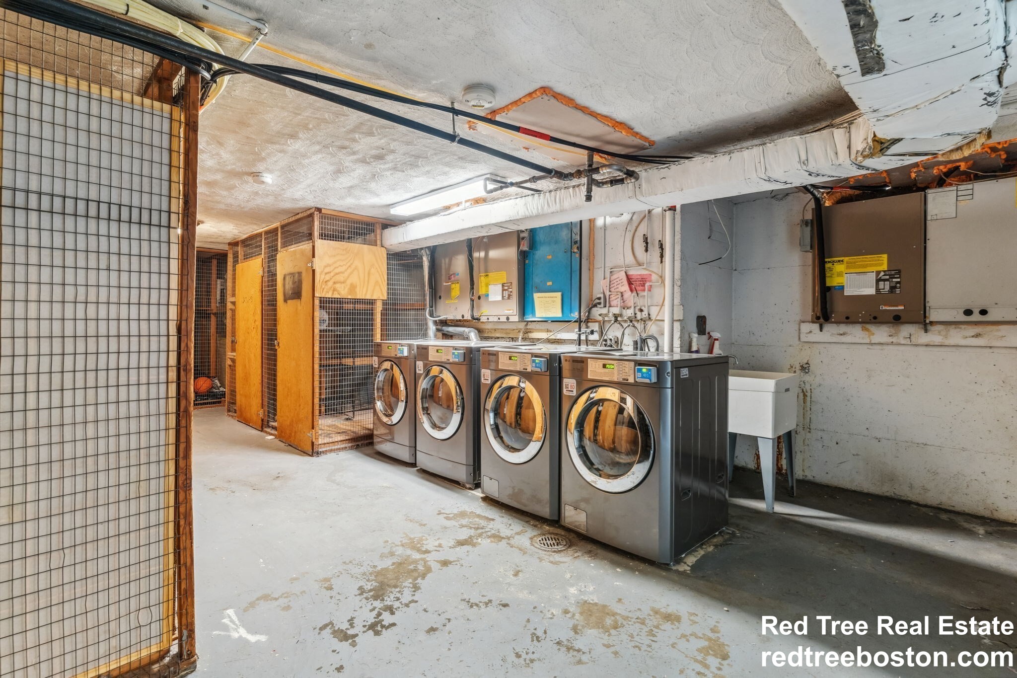 144 Lake Shore Rd, Brighton