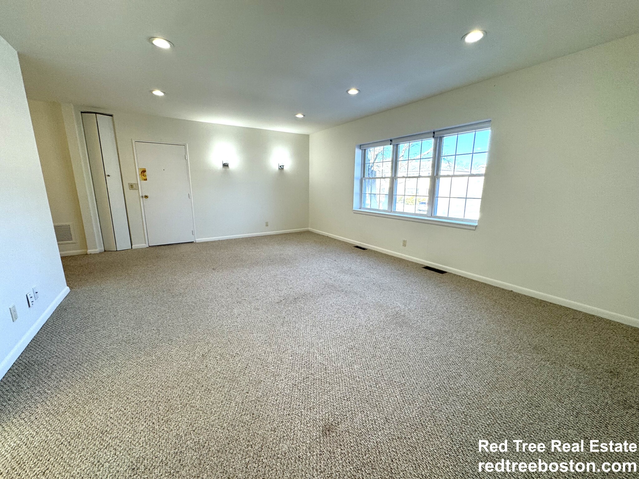 144 Lake Shore Rd, Brighton