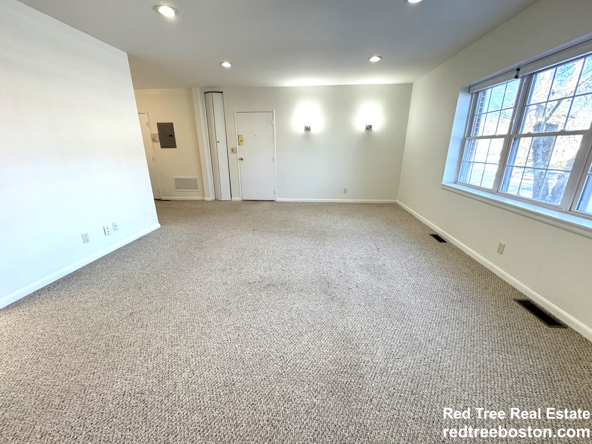 144 Lake Shore Rd, Brighton