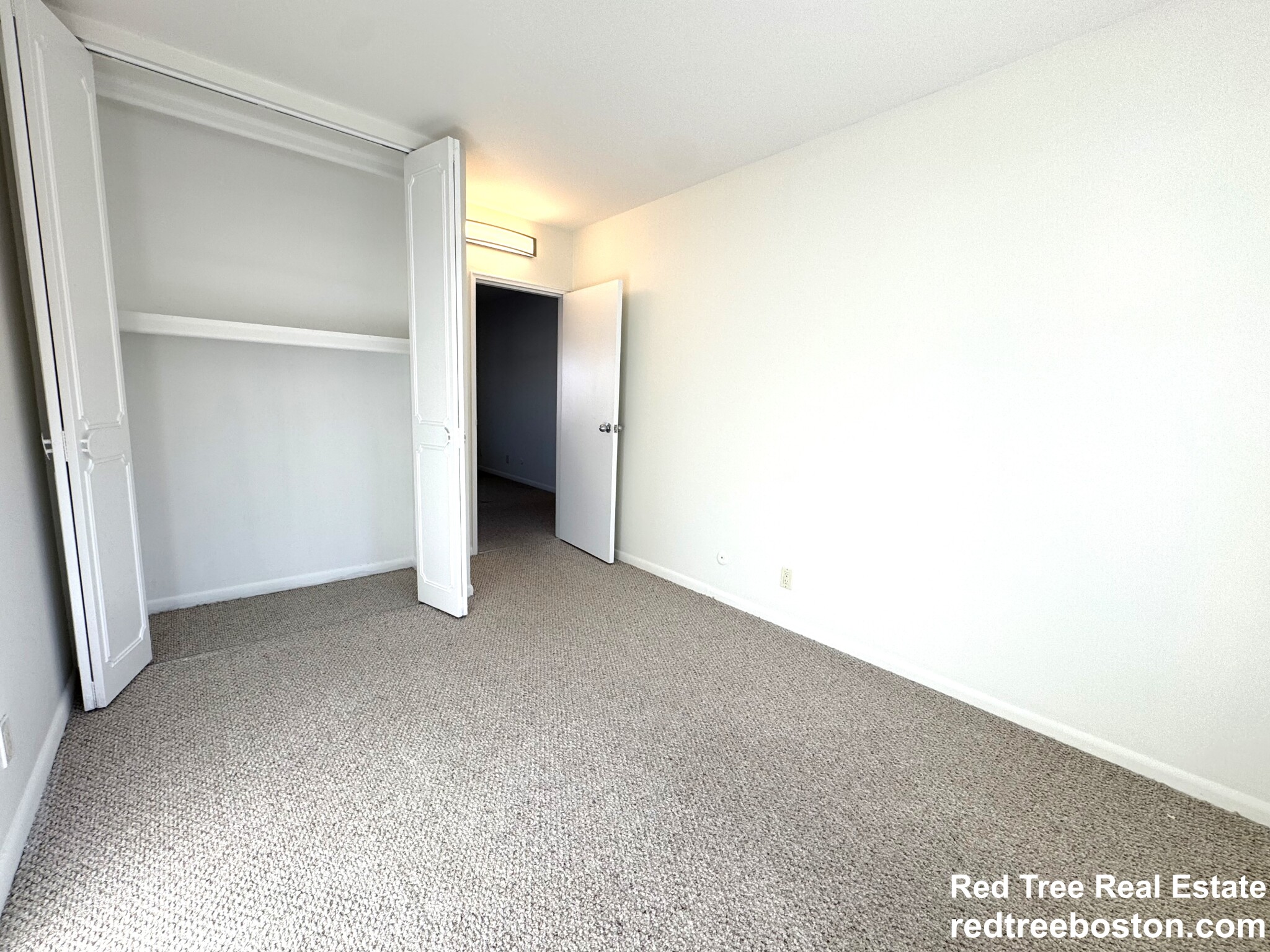 144 Lake Shore Rd, Brighton