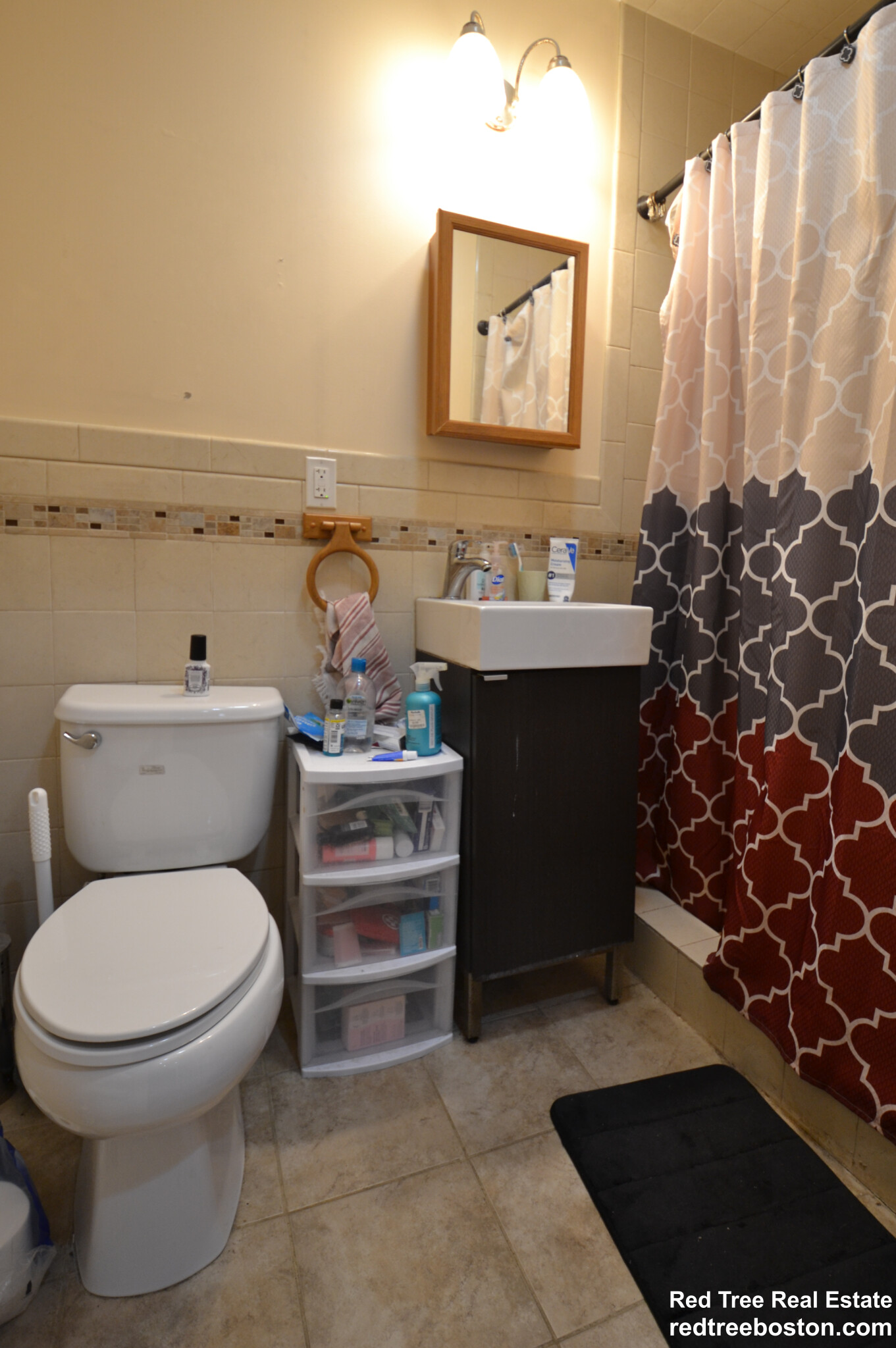 207 Hillside St, Mission Hill