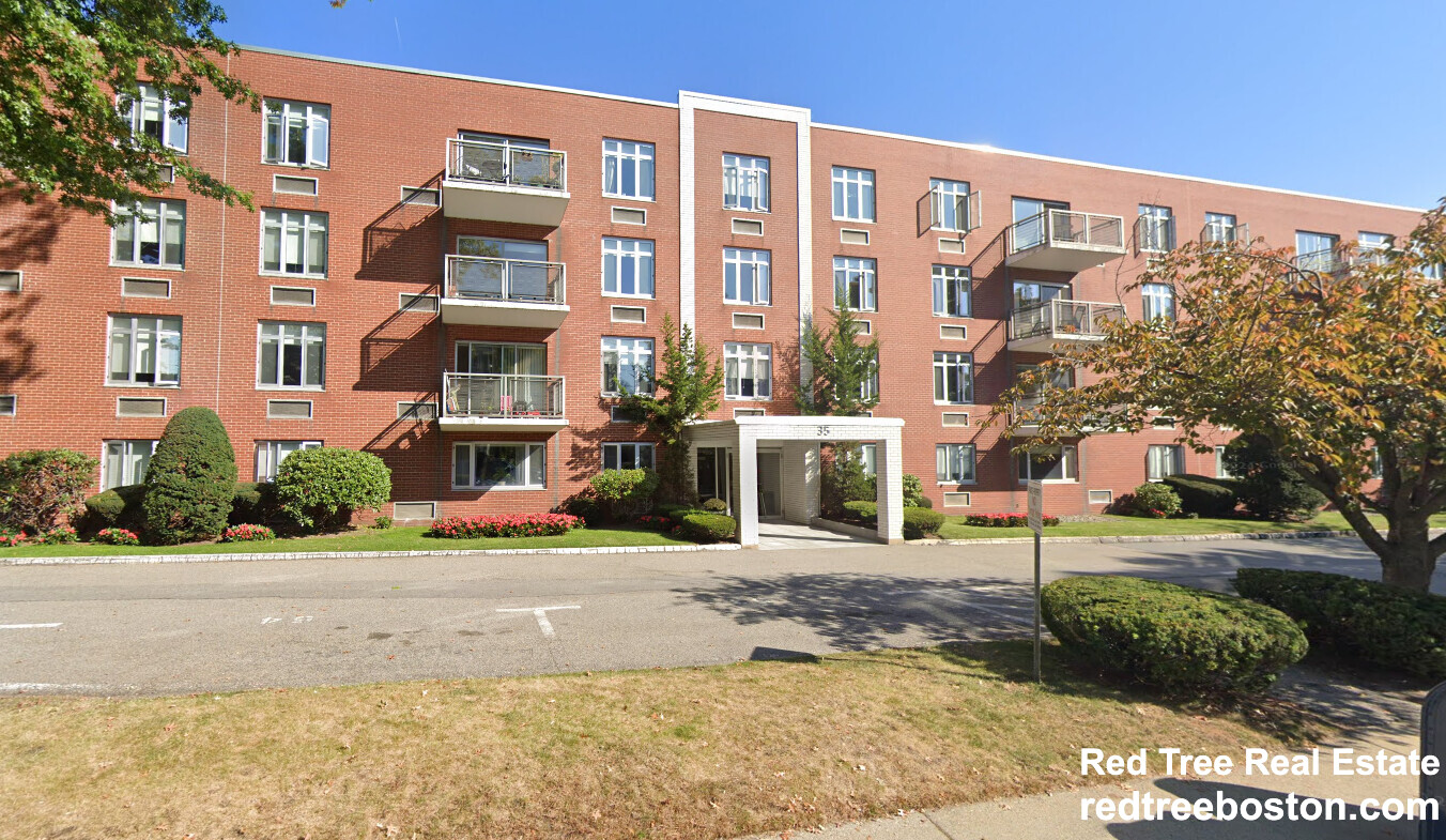 35 Vernon, Coolidge Corner