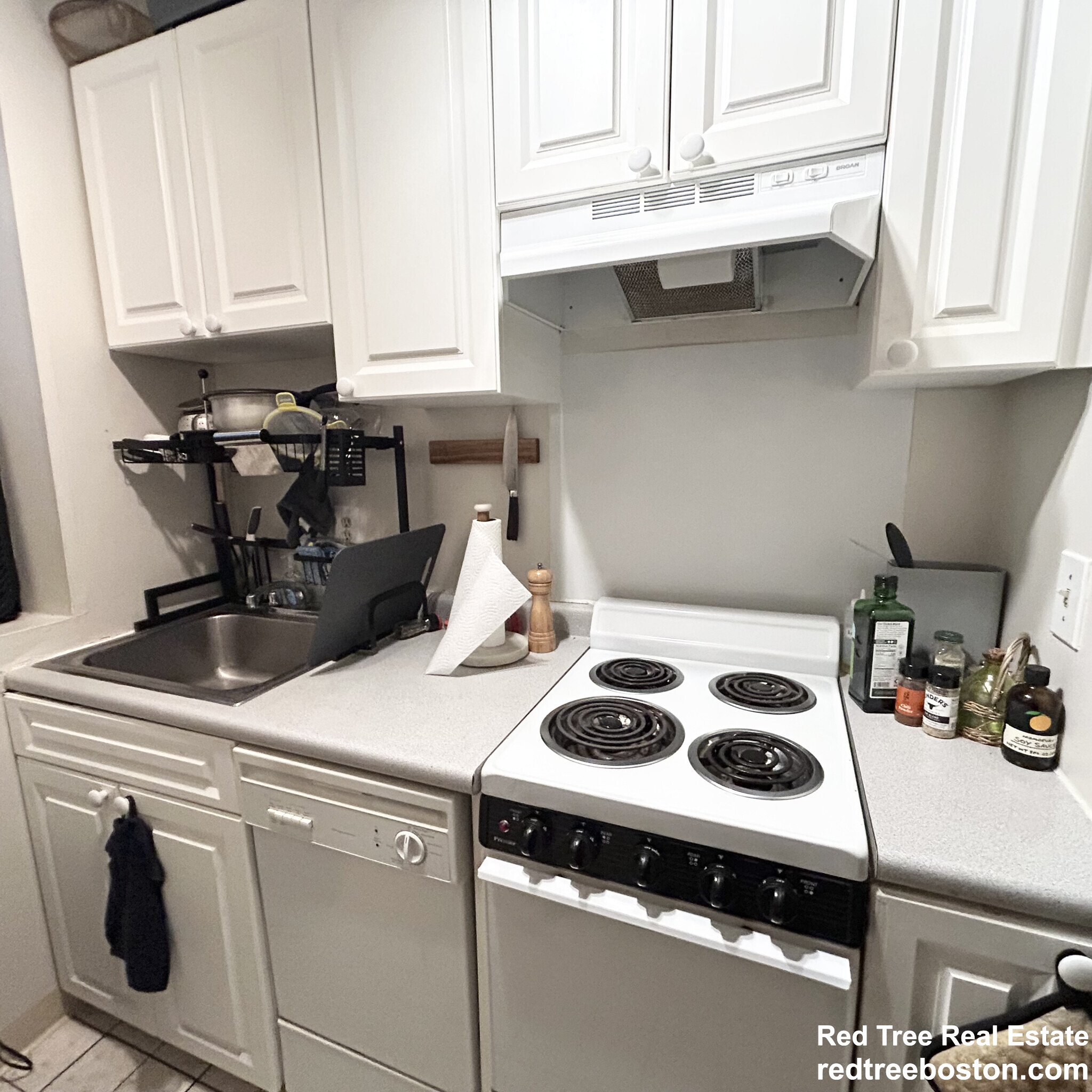 829 Beacon St, Fenway