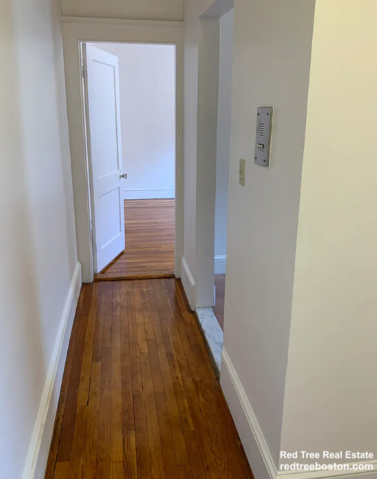 11 Scottfield Rd, Allston