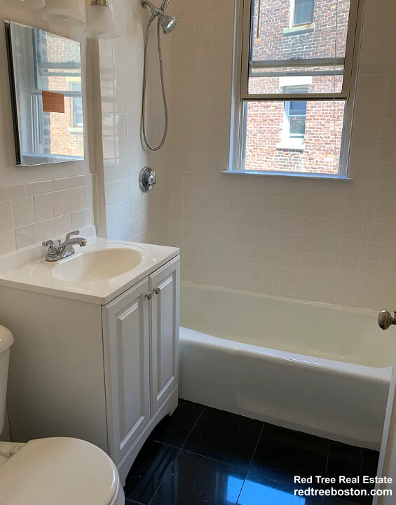 11 Scottfield Rd, Allston