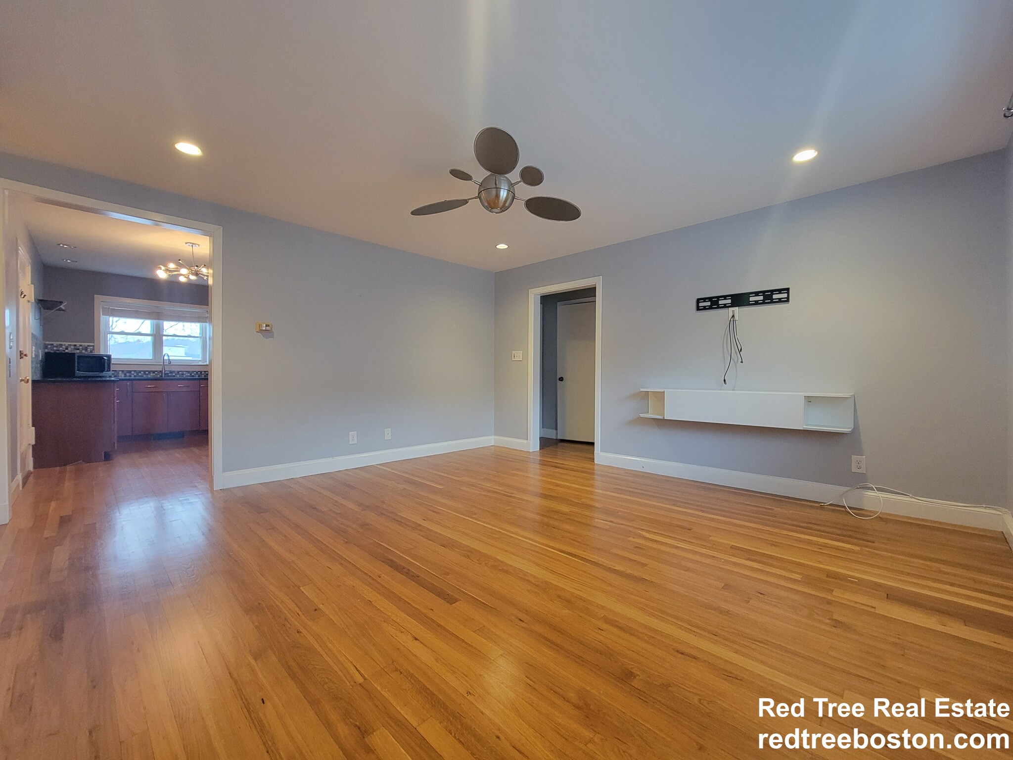 19 Alton Ct, Coolidge Corner