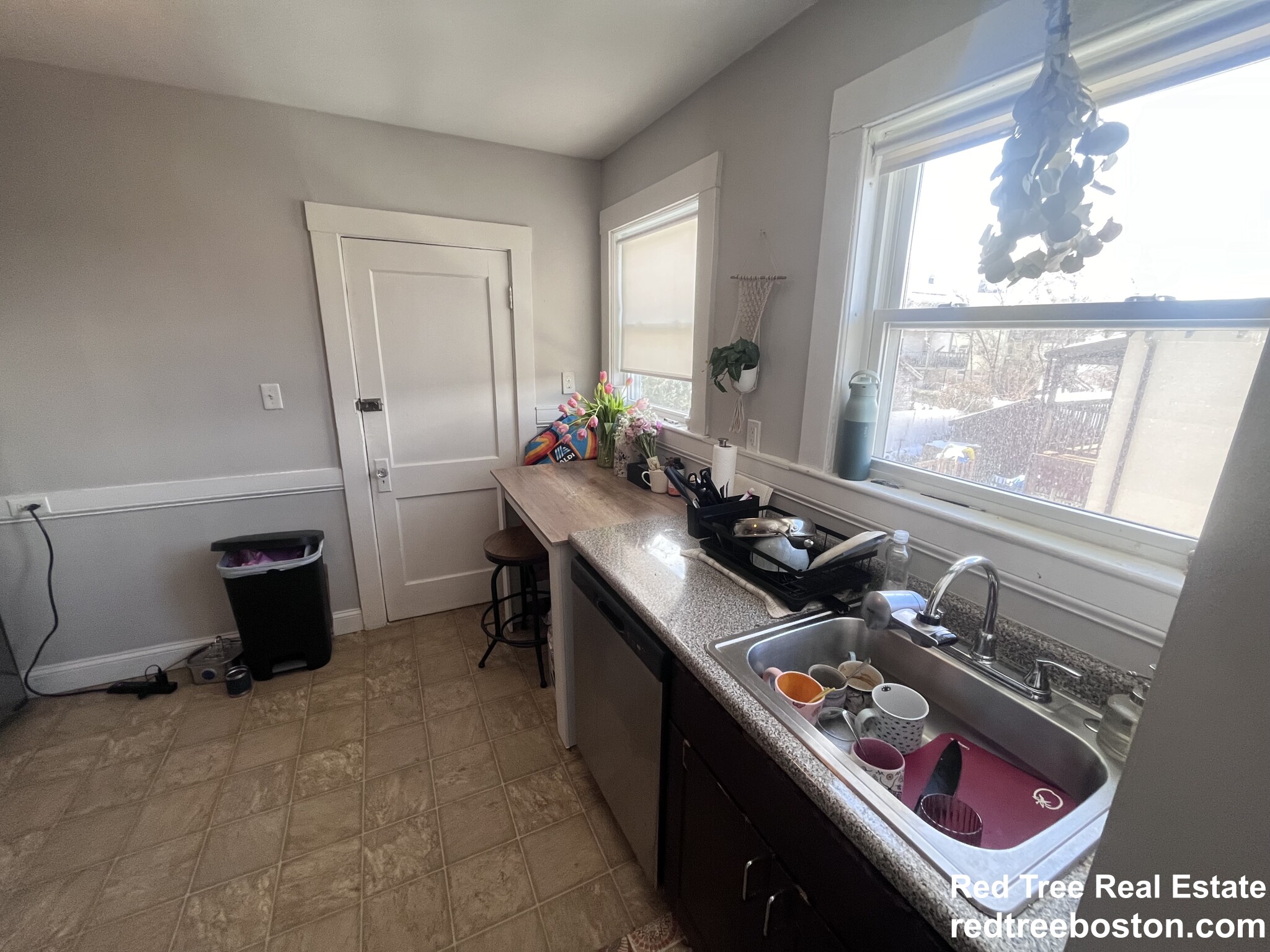 136 Arlington St, Brighton