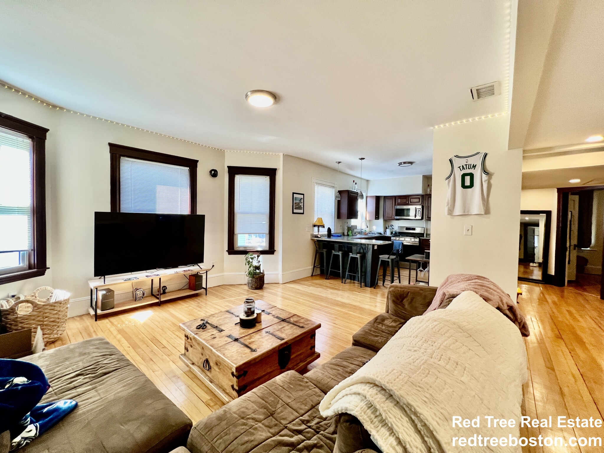 331 Faneuil St, Brighton