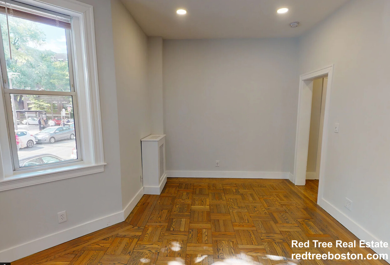 40 Queensberry St, Fenway