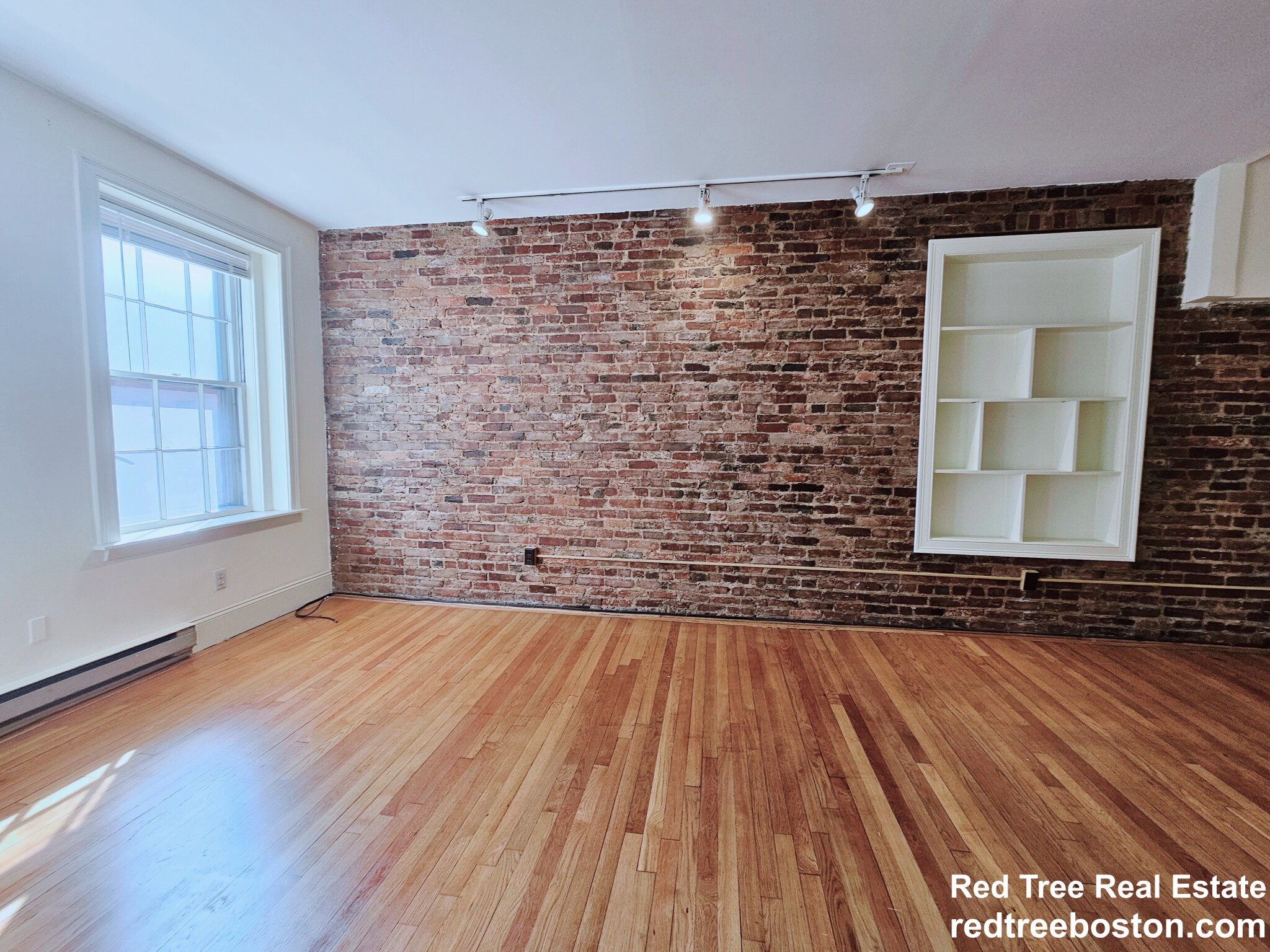 88 West Cedar St, Beacon Hill