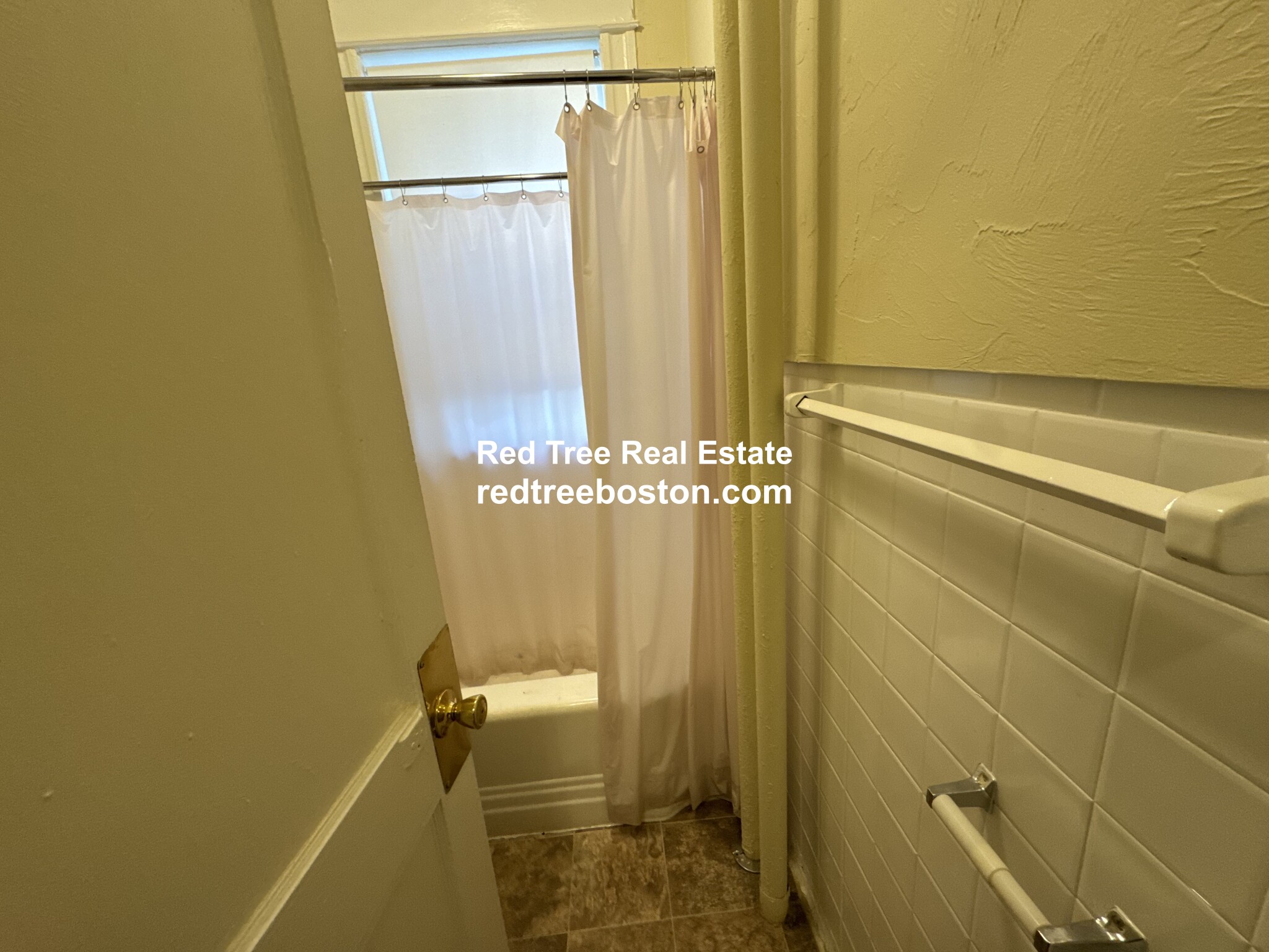 217 Kelton St, Allston