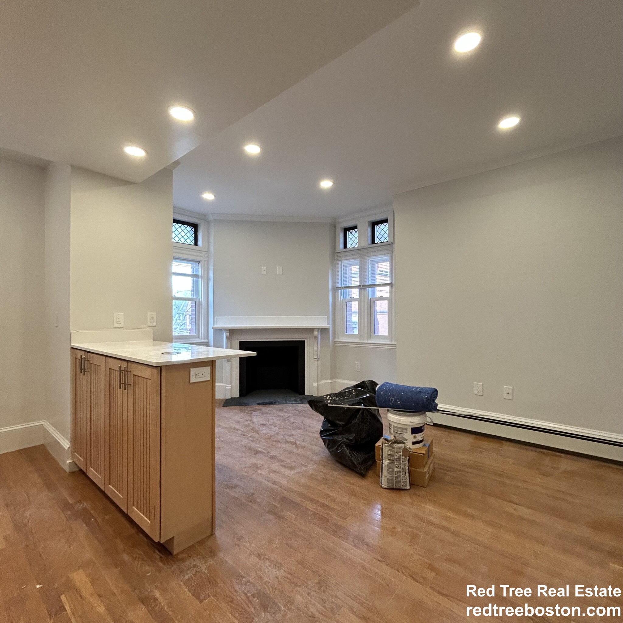 195 Commonwealth Ave, Back Bay