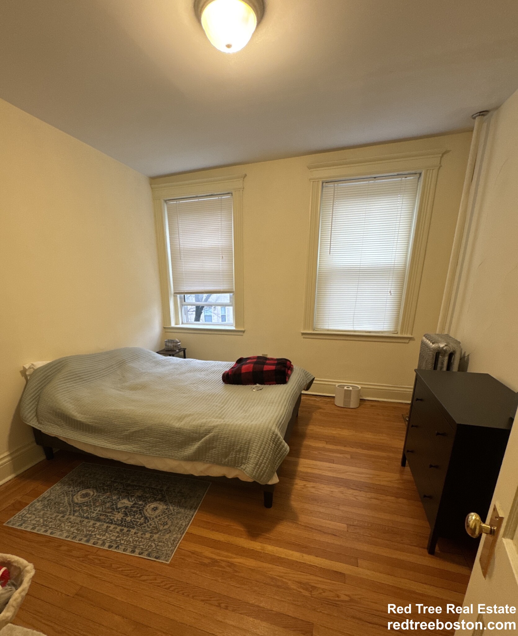 20 Queensberry St, Fenway