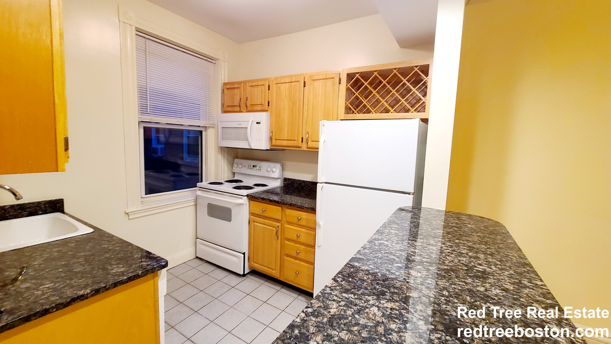 19 Queensberry St, Fenway