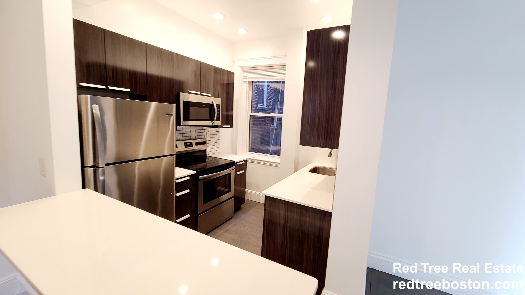 36 Queensberry St, Fenway