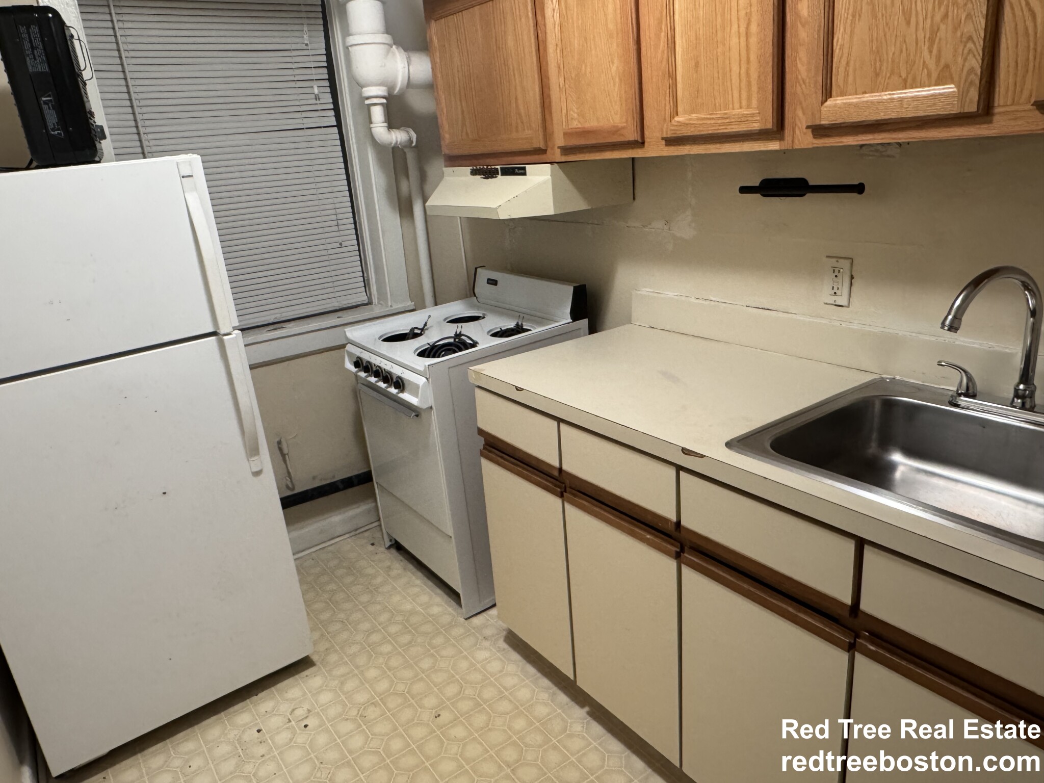 19 Peterborough St., Boston, MA - 1,750 USD/ month