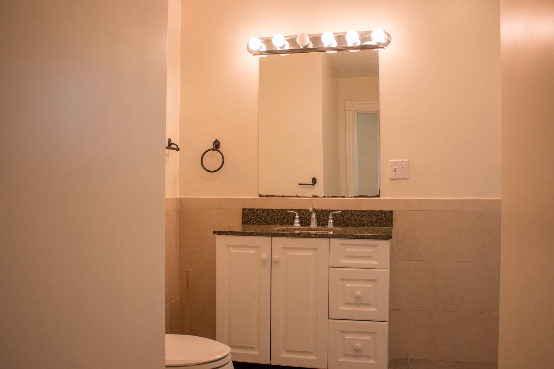 4 bed, 1 bath apartment for rent at 14 Schiller St Unit 2, Jamaica Plain — photo 6 of 22