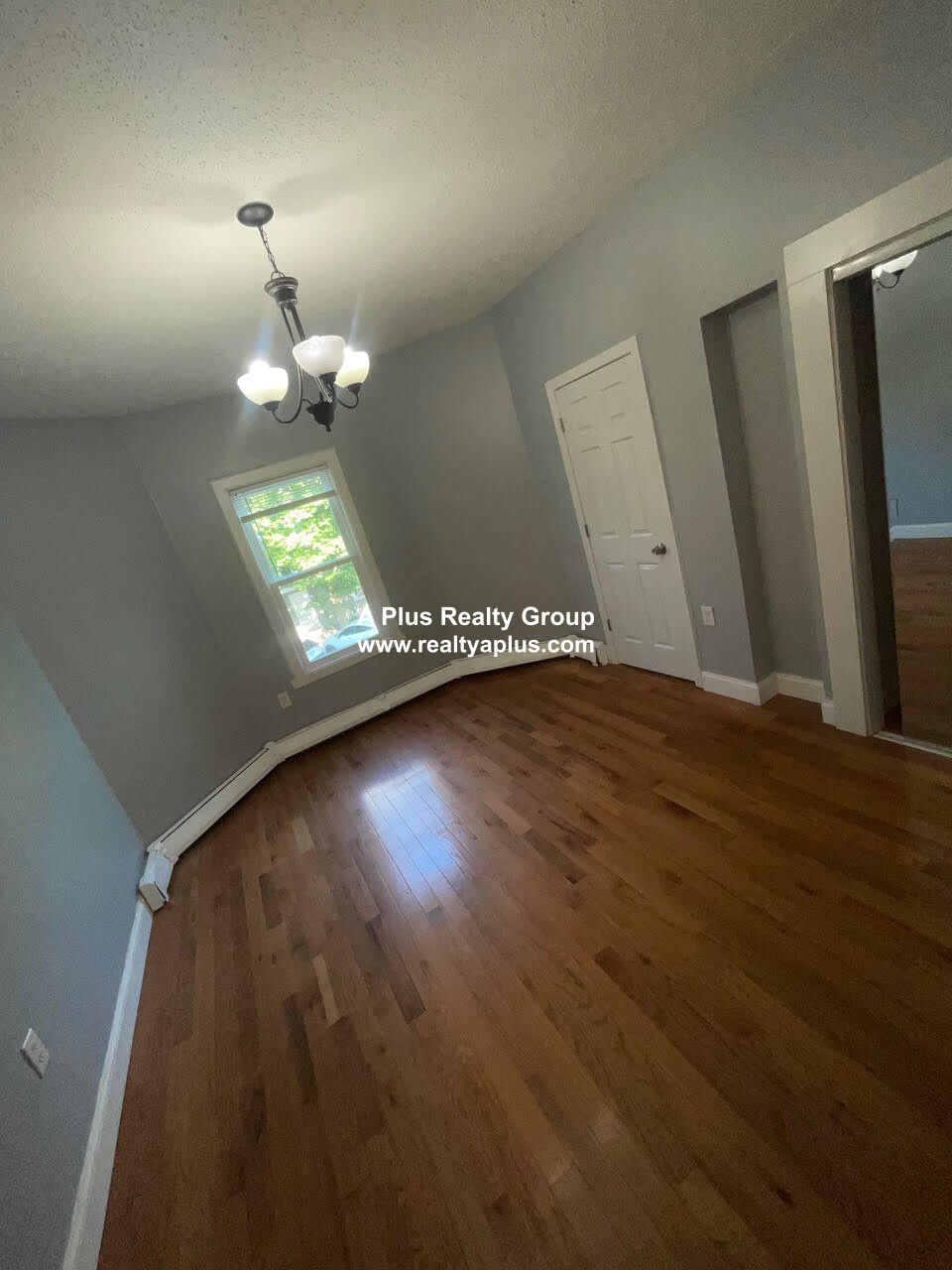 358 Centre St, Jamaica Plain