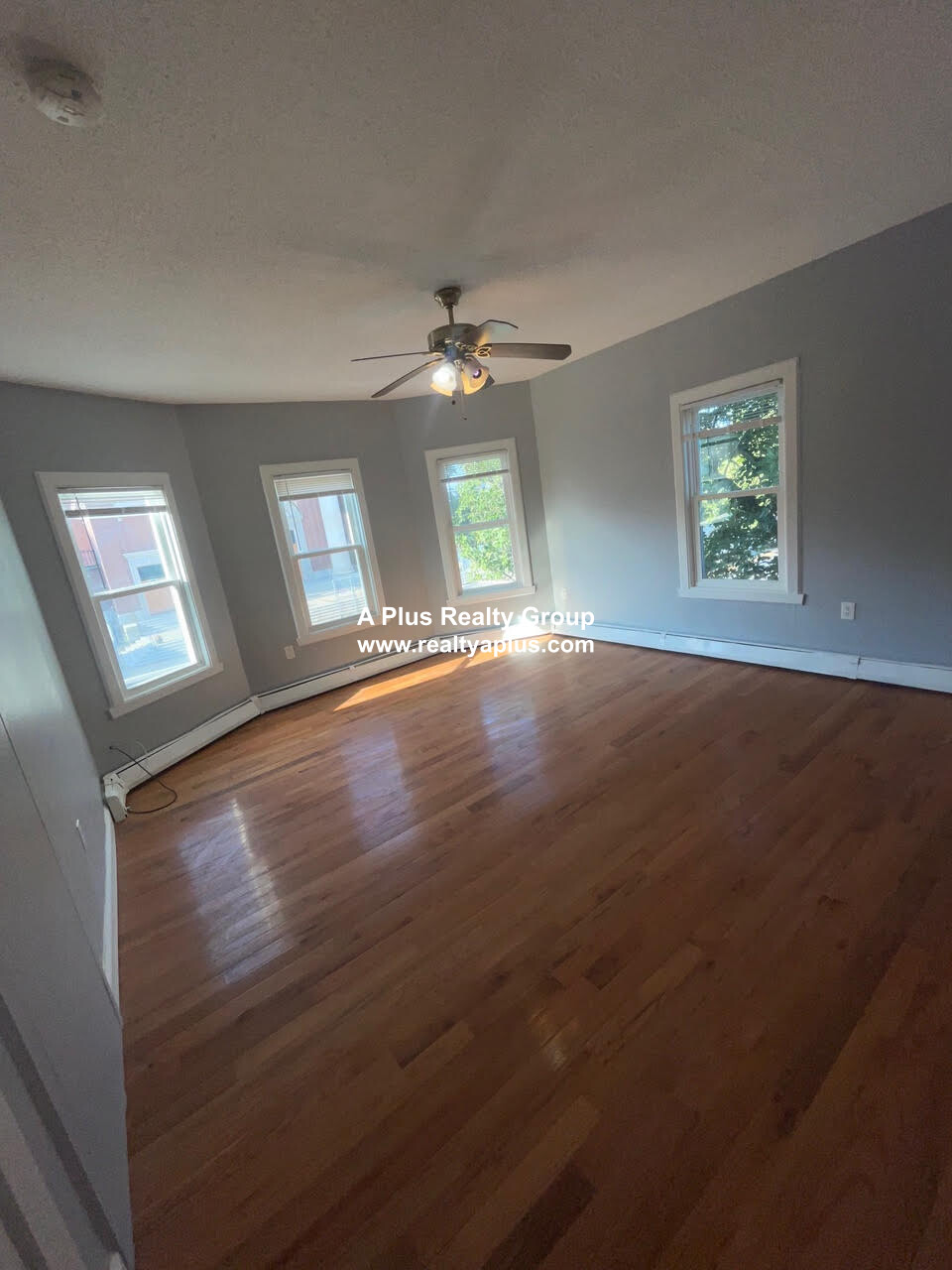 358 Centre St, Jamaica Plain